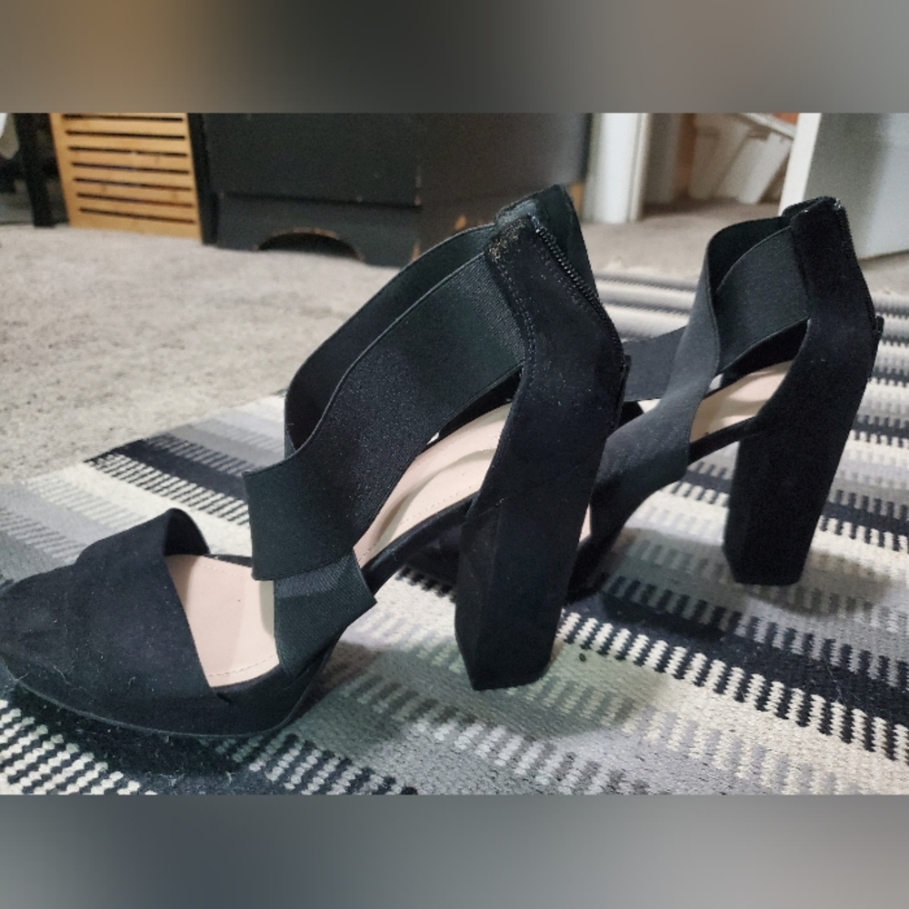 H&M Suede Feel Platform Sandal